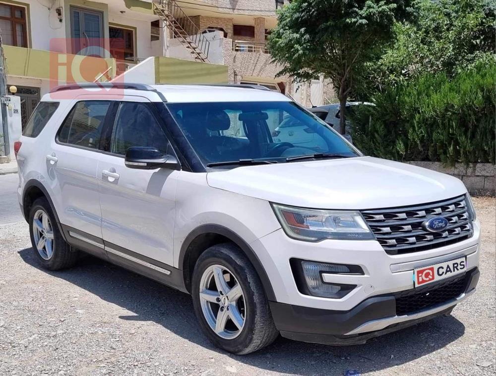 Ford Explorer